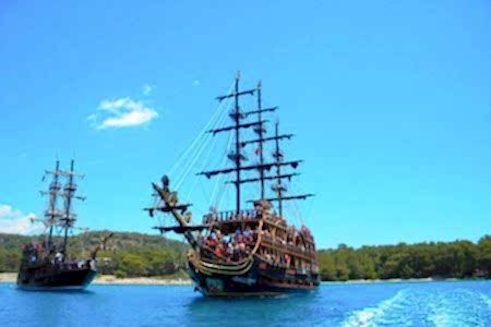 Antalya Korsan Tekne Turu